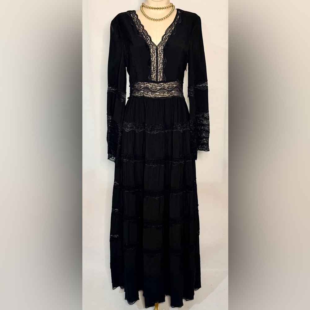 Hyacinth House Black Lace-Trim Long Sleeve Maxi Dress